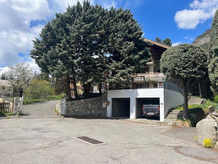 Appartement Rez De Jardin, 2 Chambres/ 4 Personnes, Garage. Briançon Exteriör bild